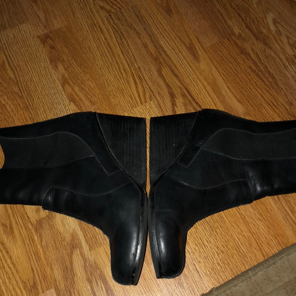 Max Studio wedge booties